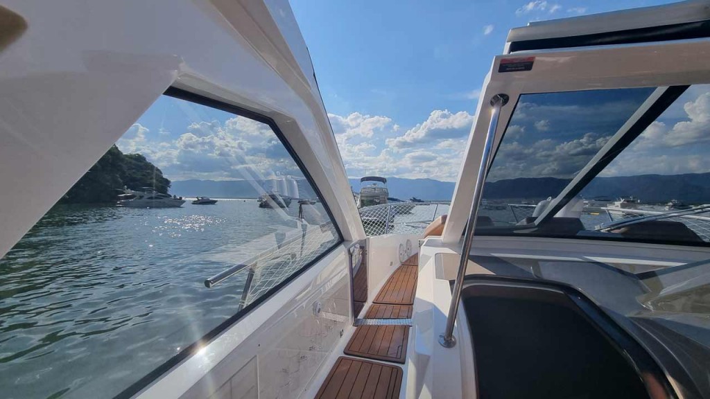 Vendo Lancha / Barco NX 370 em Riviera de São Lourenço 